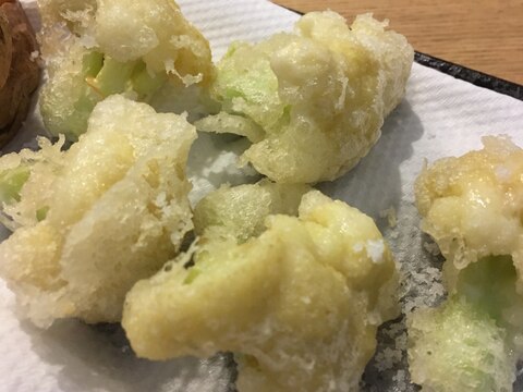 カリフラワーのフリット☆チーズ風味